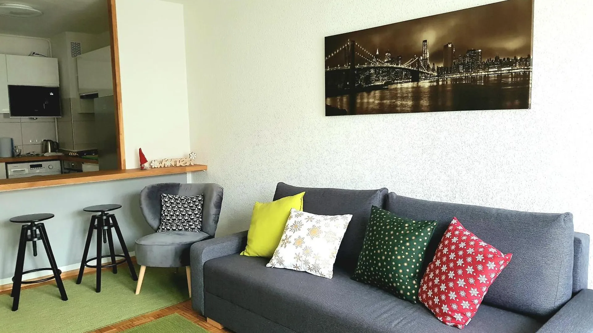 Wygodny Dwupokojowy Apartament Pomiedzy Lotniskiem A Centrum Warsaw Apartment